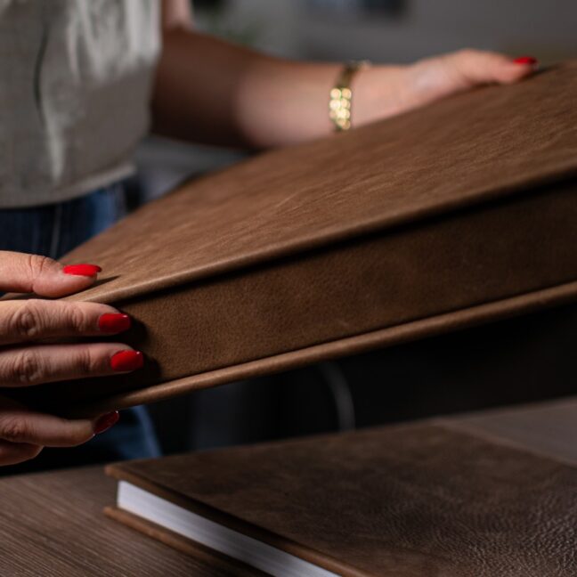 Genuine Leather Classic Box